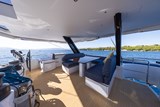 MC68 flybridge comfort